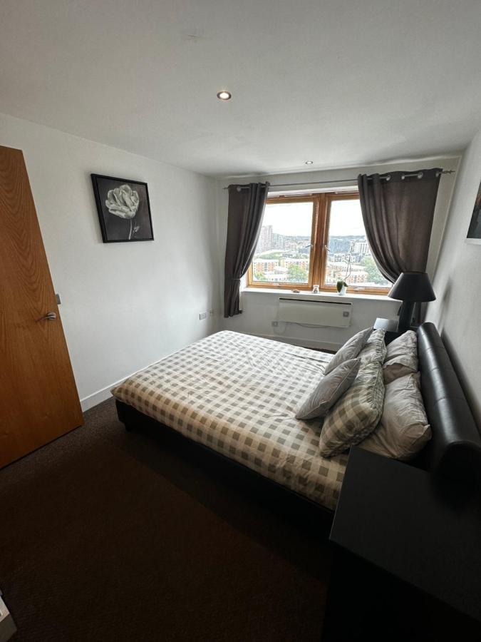 Leeds City Centre Apartment Life Exterior photo